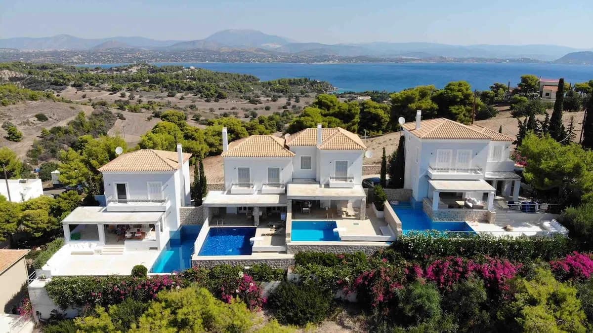 Villa sur la Colline III - Offrant des Vues sur la Mer Saronique, photo 2