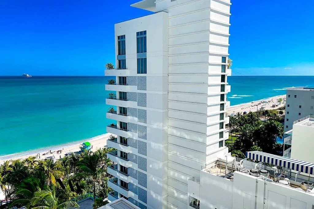 FontaineBleau | Balcony w/ Ocean + Bay/City View photo 4