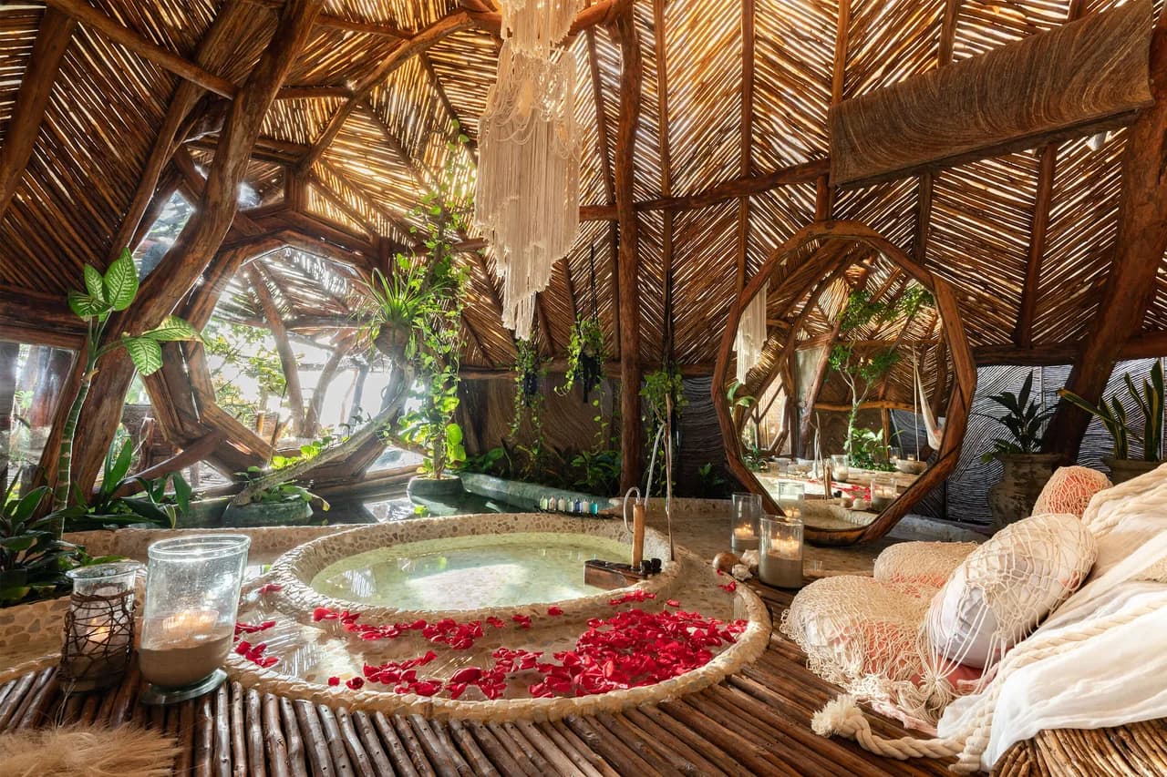 Luxuriöse Villa an schönen malerischen Gewässern, Foto 4