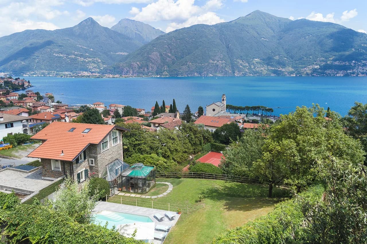 Magische Villa mit erstaunlichem Pool und Taverne über dem Comer See, Foto 4