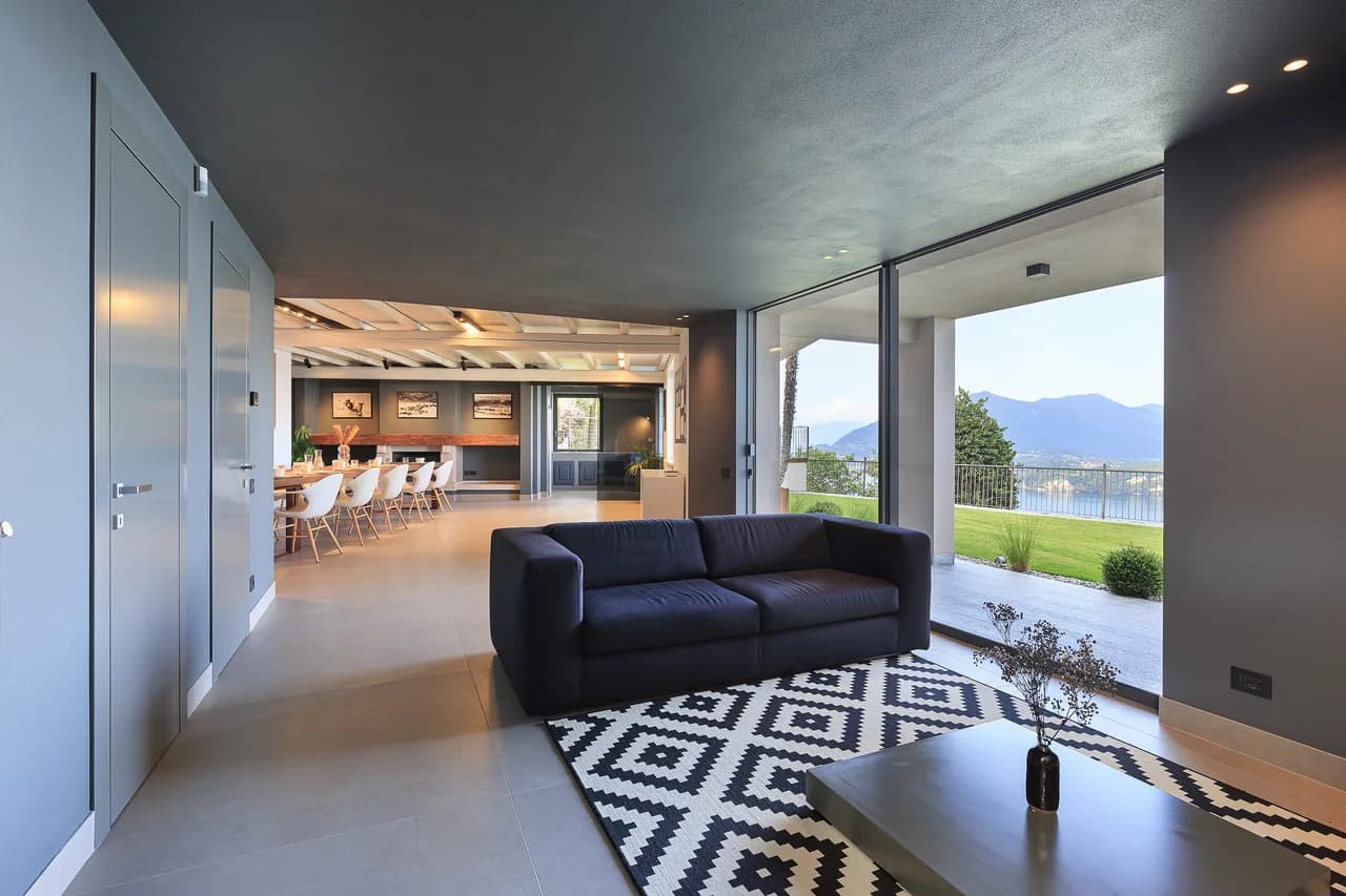 Villa magique avec vue imprenable sur le lac et piscine, photo 2