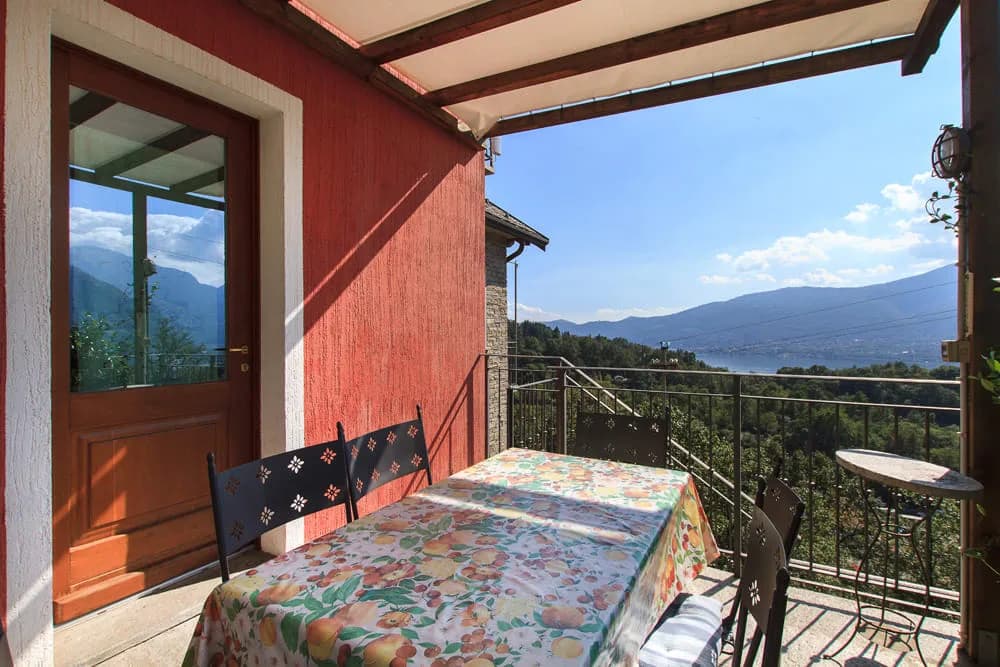 Enchanting Villa with Pool photo 4