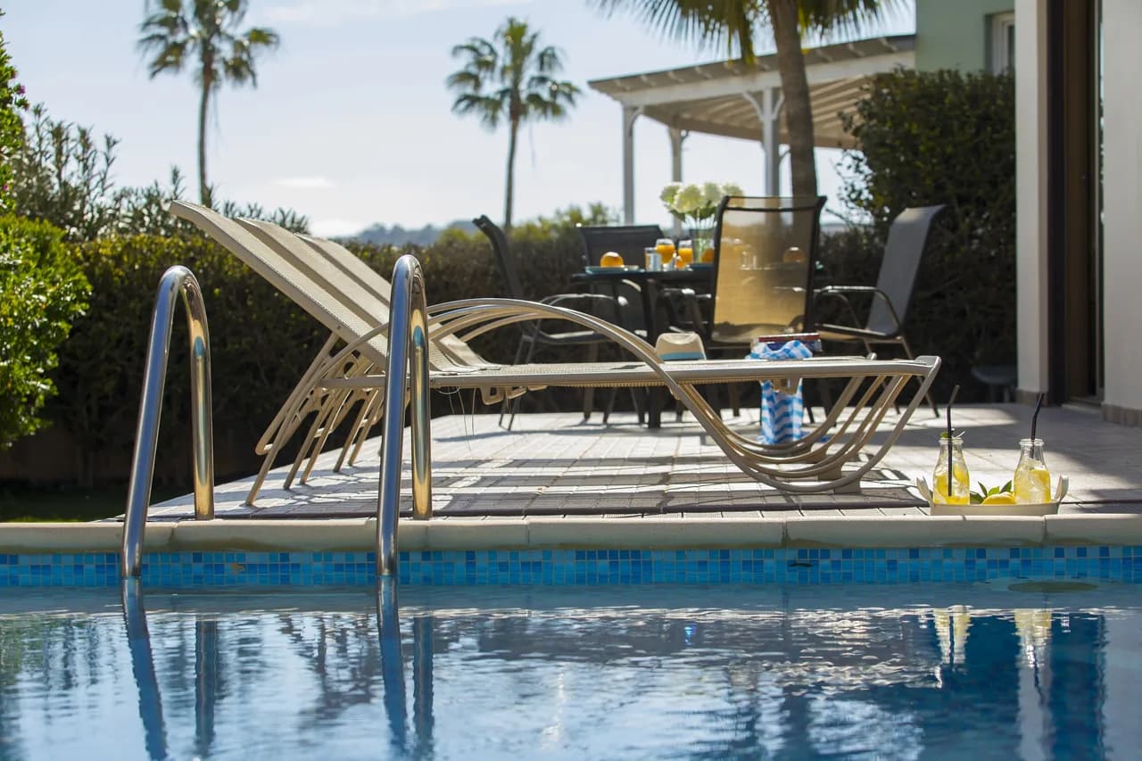 Moderne Villa mit atemberaubendem Pool, Foto 4