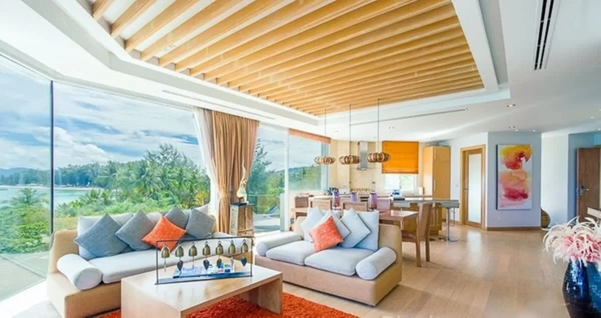 Magical Beachfront Penthouse with Private Jacuzzi photo 4