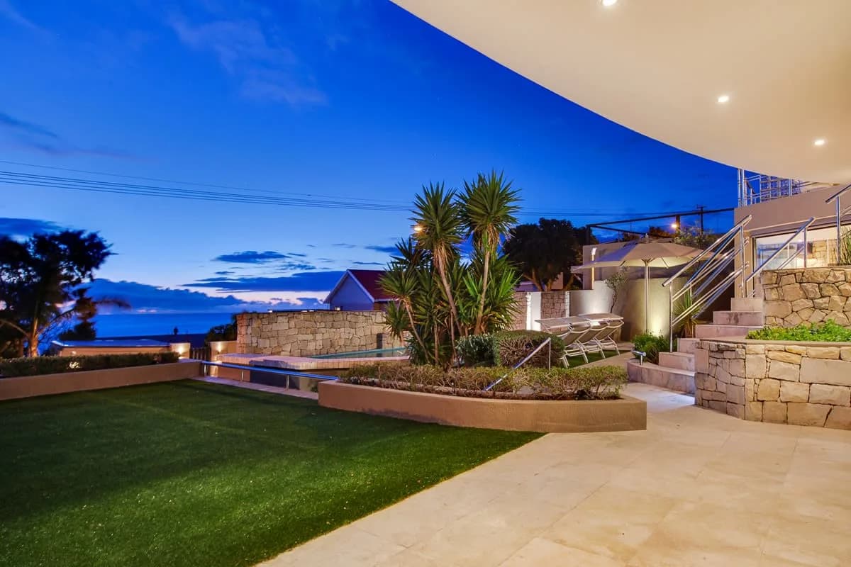 Luxuriöse Villa mit atemberaubendem Blick und viel Platz, Foto 4