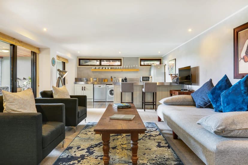 Cosy Apartment Perfectly Located Near The Beach