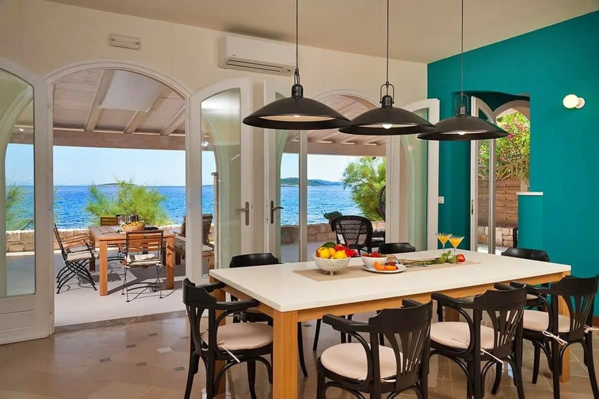 Villa tropicale avec une vue incroyable et une belle piscine, photo 3