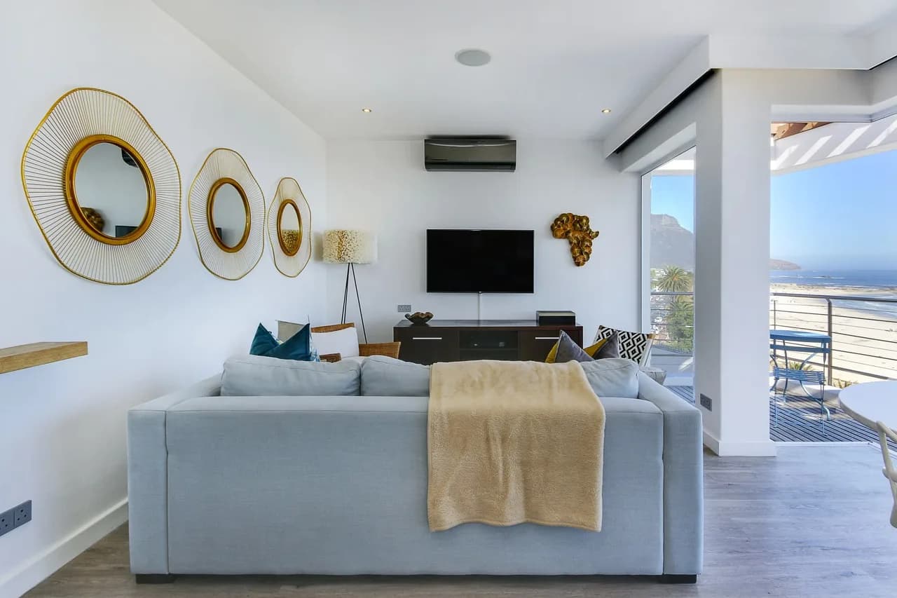 Modernes Apartment perfekt gelegen in der Nähe des Camps Bay Strandes, Foto 5