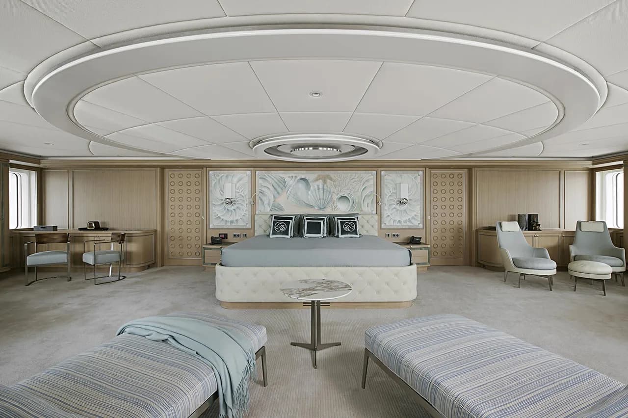 Magnifique Superyacht de 106,5 m avec Salle de Gym et Piscine, photo 3