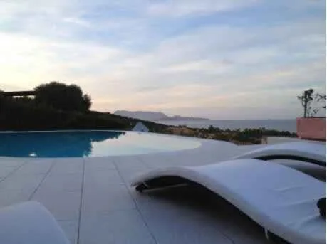 Exklusive Villa mit komfortabler Ausstattung und Pool, Foto 4