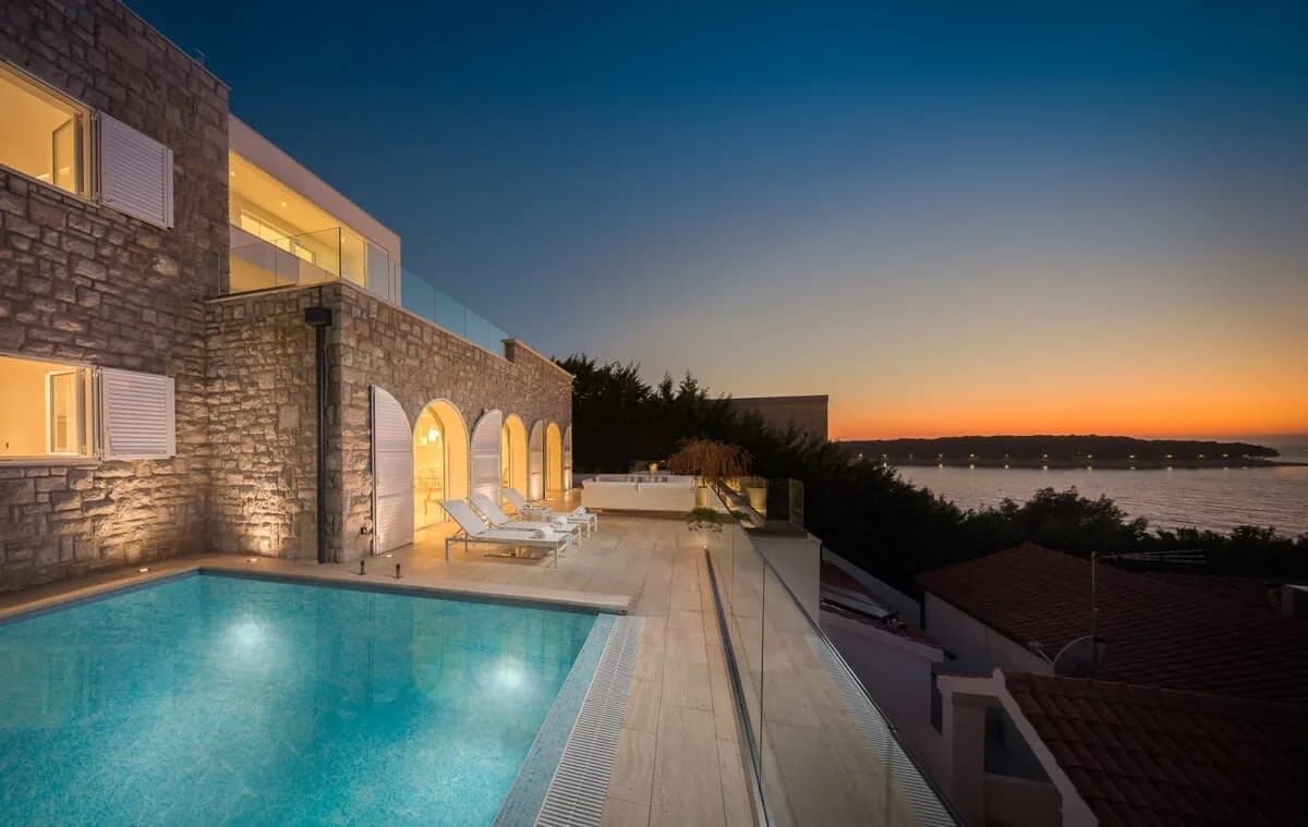 Himmlische Villa mit spektakulärem Blick und Pool, Foto 3