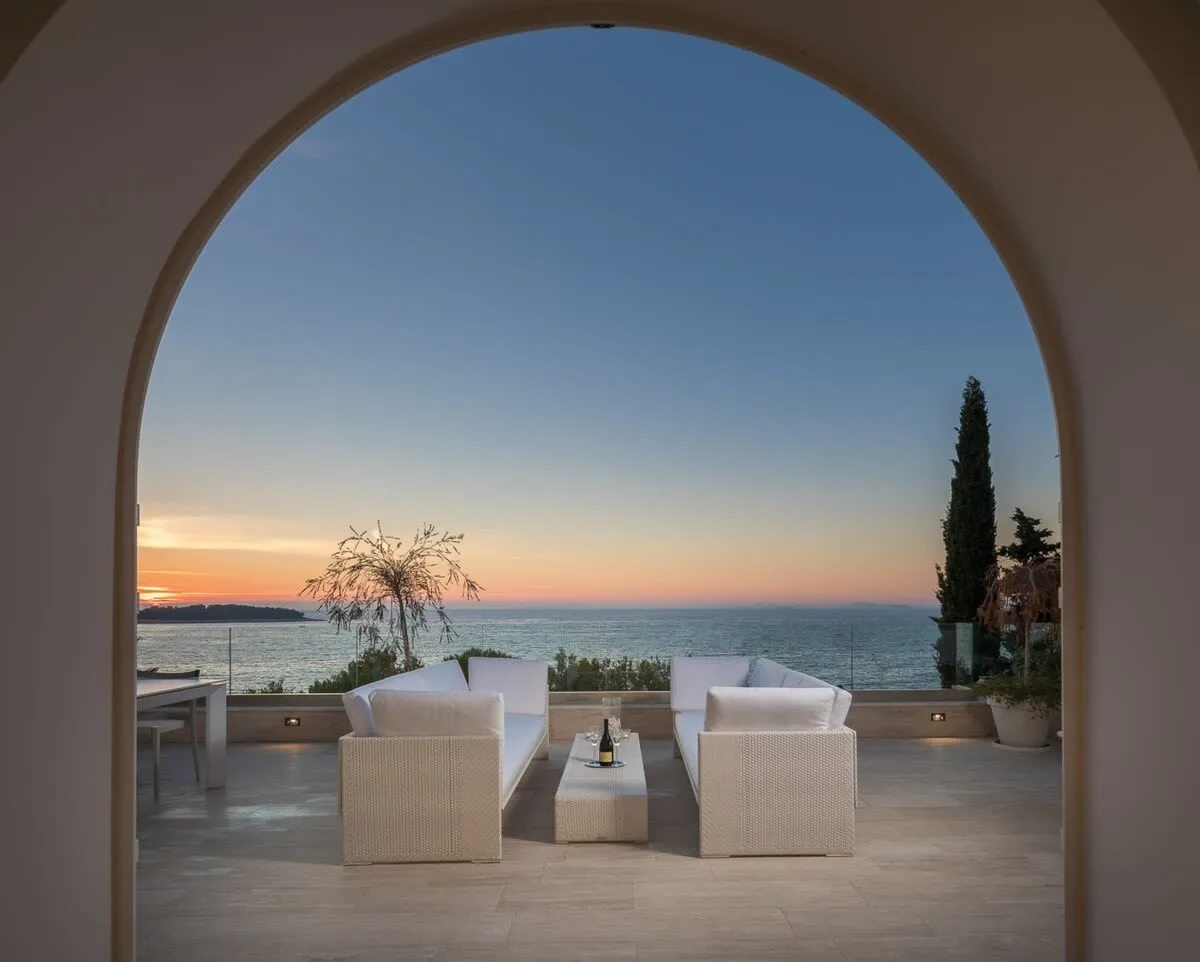 Himmlische Villa mit spektakulärem Blick und Pool, Foto 4
