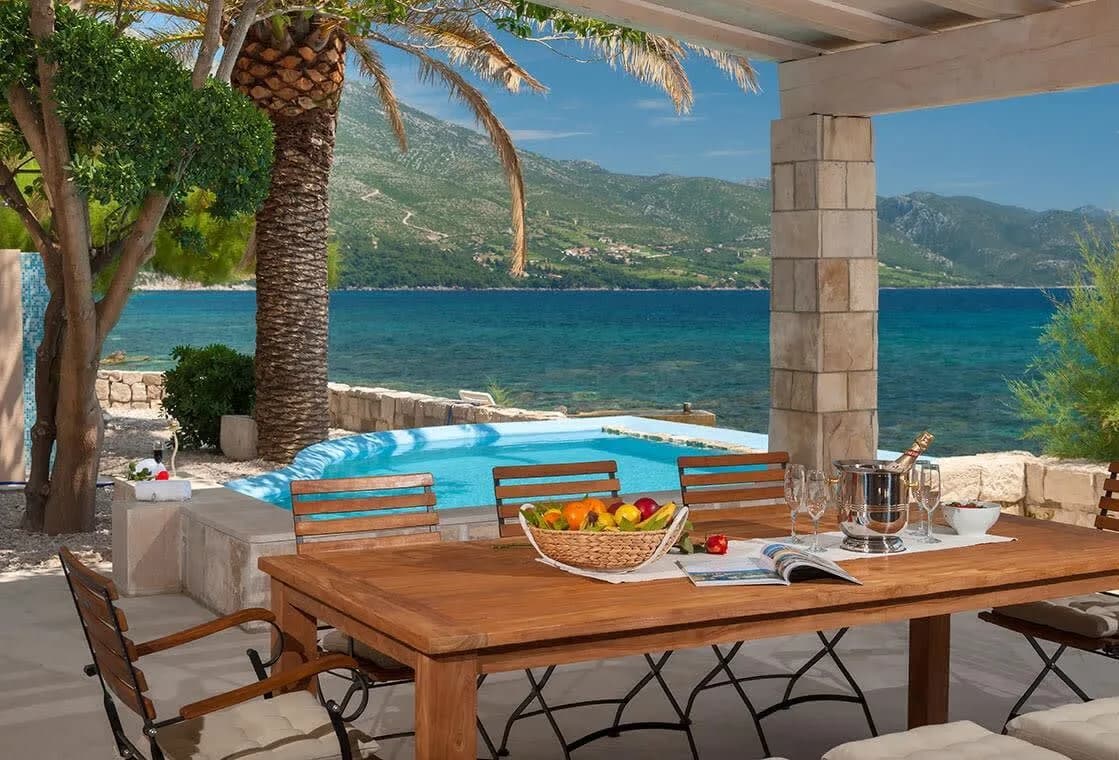 Tropische Sunset Villa mit atemberaubendem Meerblick