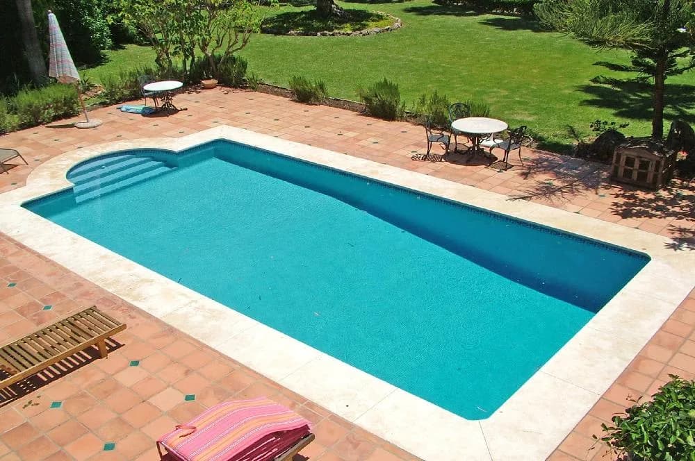 Villa Luxueuse à Marbella à Quelques Pas de la Plage