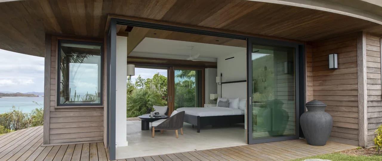Magnificent Estate With Impressive Outdoor Terraces photo 5
