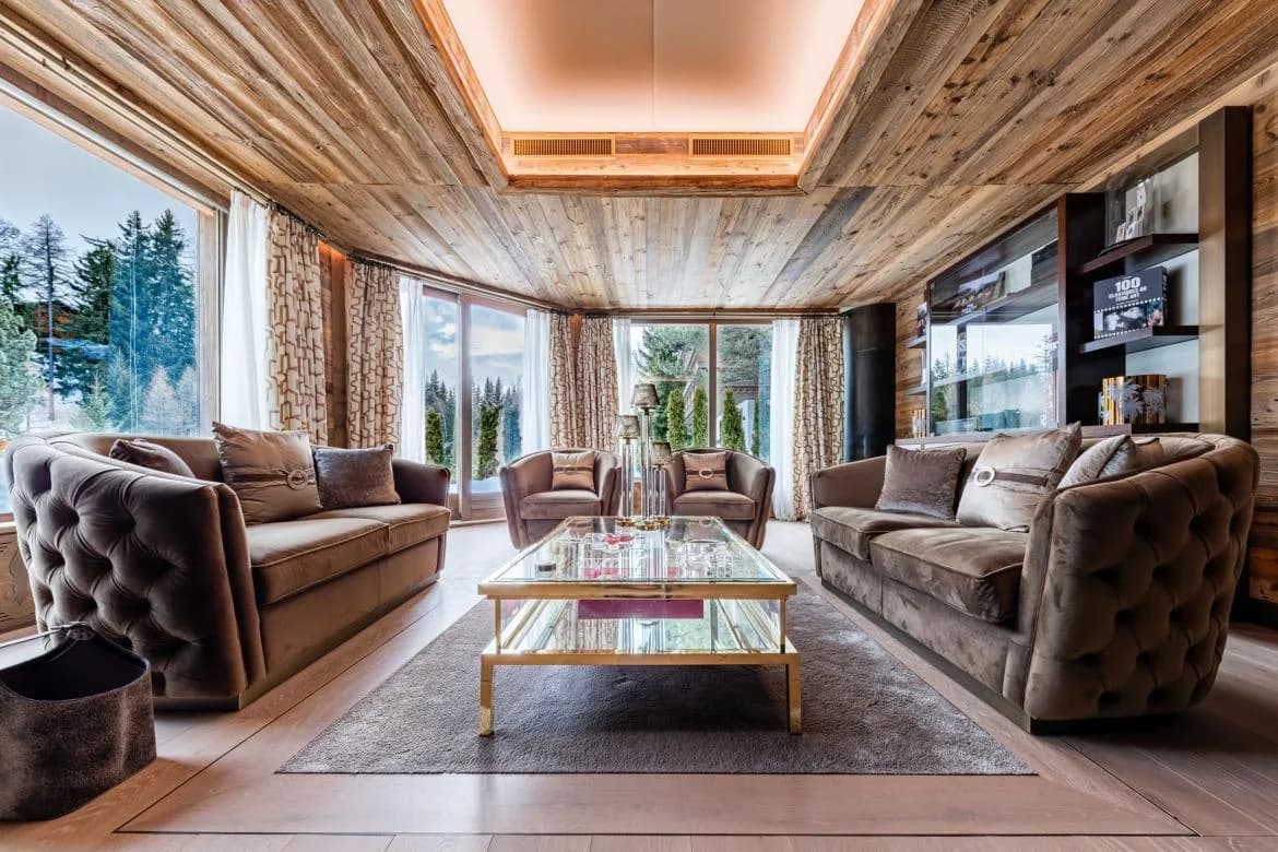 Luxuriöses Chalet mit 6 Schlafzimmern, Bibliothek und privatem Büro, Foto 2