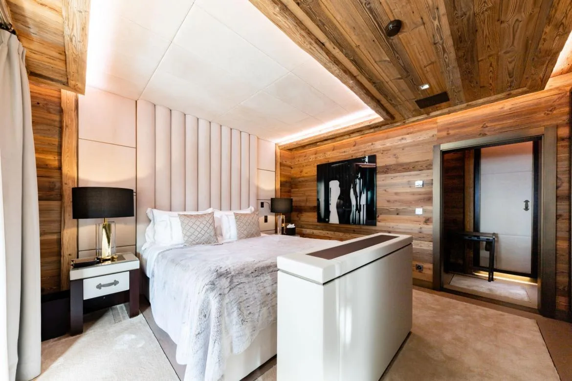 Luxuriöses Chalet mit 6 Schlafzimmern, Bibliothek und privatem Büro, Foto 4