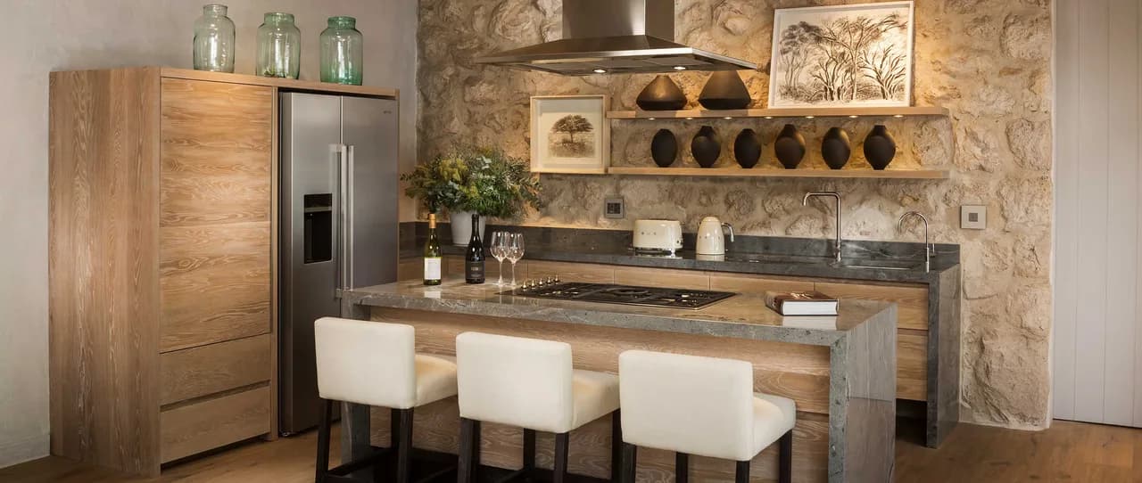 Hermosa Villa de 4 Habitaciones en Winelands con Piscina y Gimnasio, foto 3