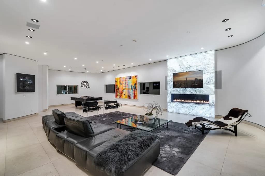 Villa en un Entorno de Cañón Frondoso con Cine, foto 2