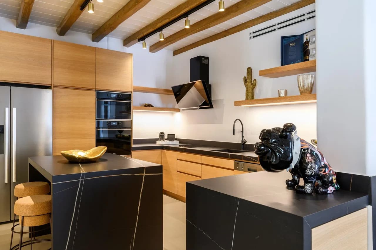 Amplia Villa de 9 Habitaciones con Muebles Estéticos, foto 3