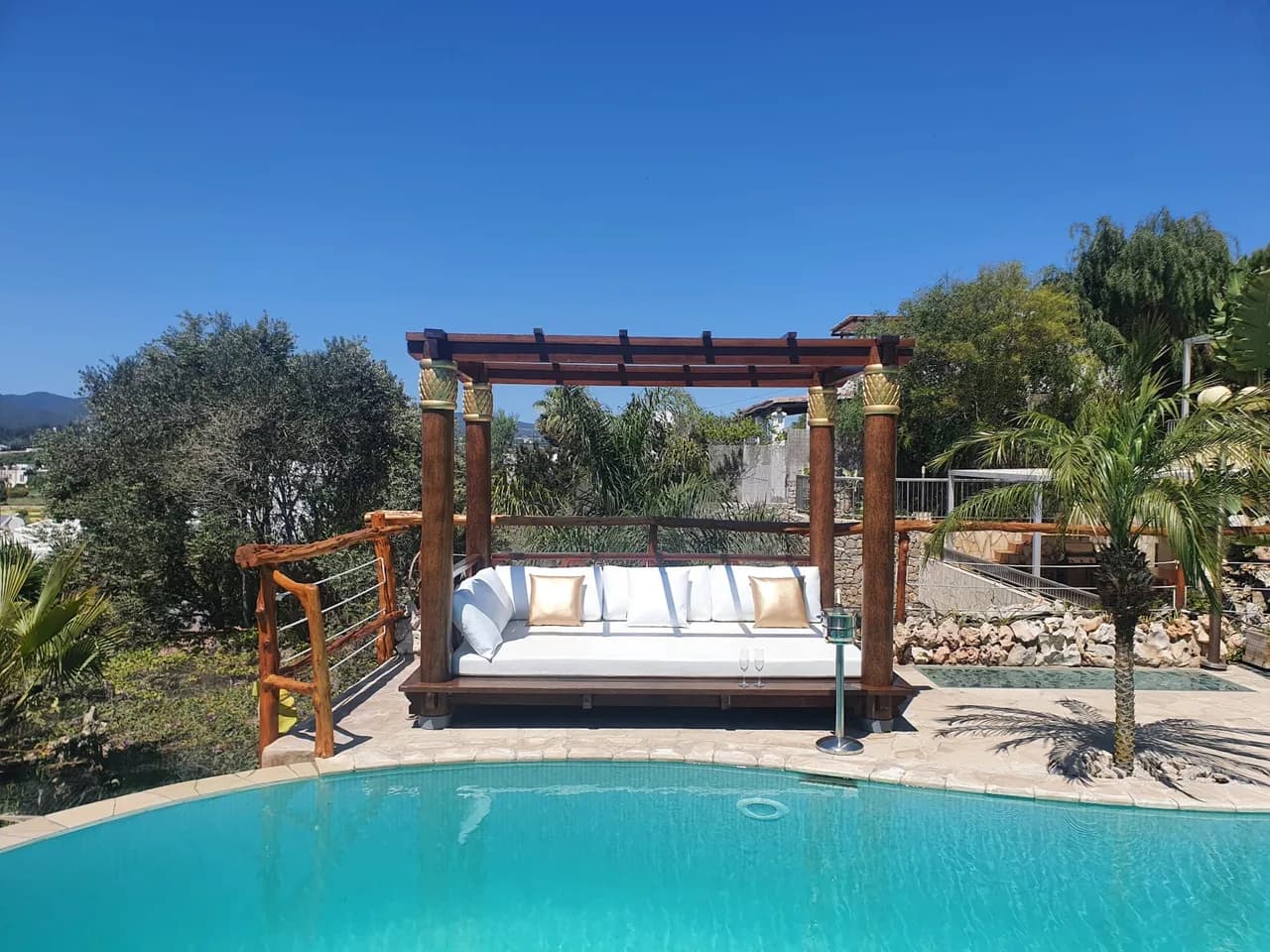 Encantadora casa de pueblo con hermosa piscina, cerca de Ibiza Town, foto 2
