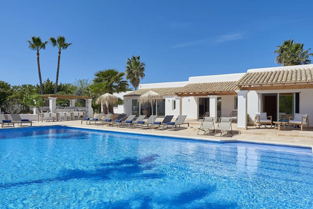 Impresionante villa situada en una ubicación rural tranquila en San José, cerca de Cala Bassa, foto 2