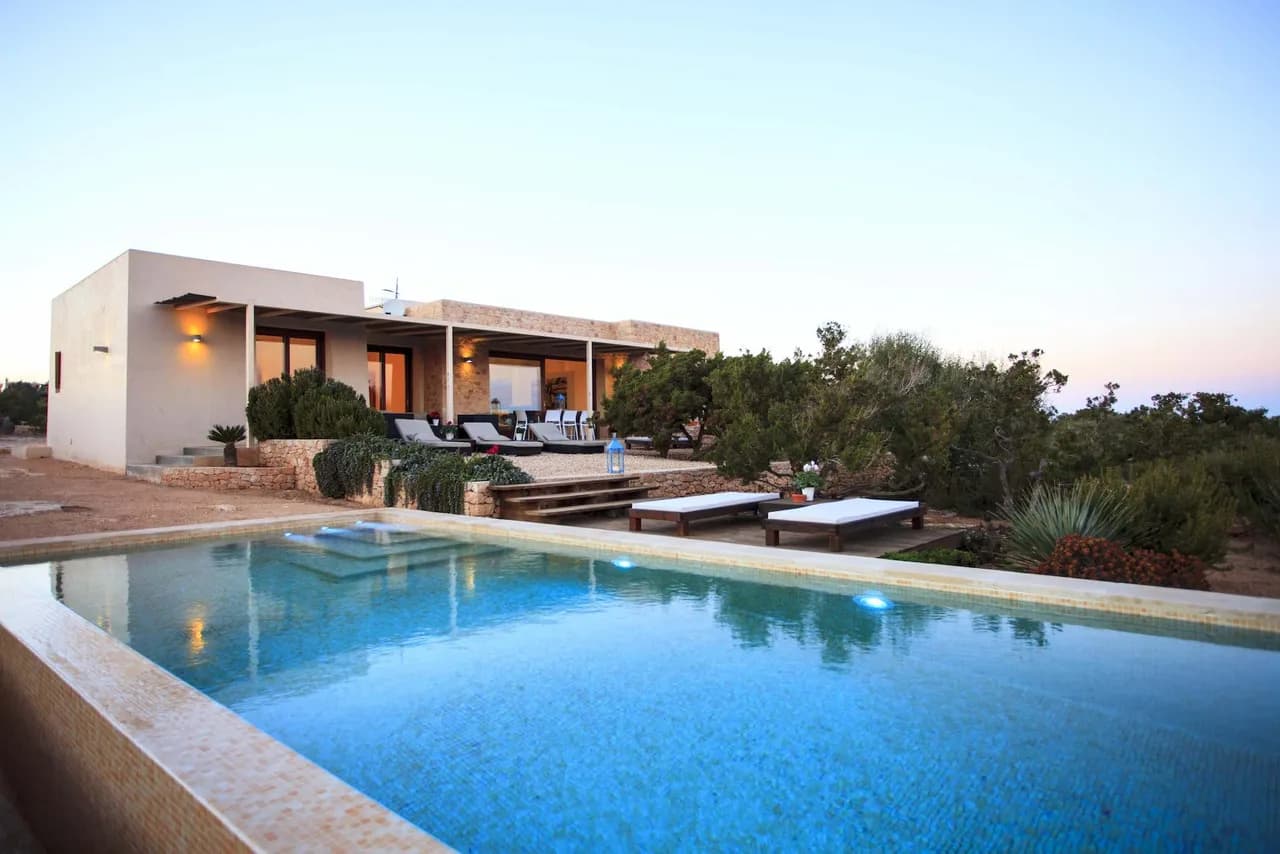 Brillante villa familiar de 4 dormitorios ubicada en el corazón de Formentera_2, foto 2