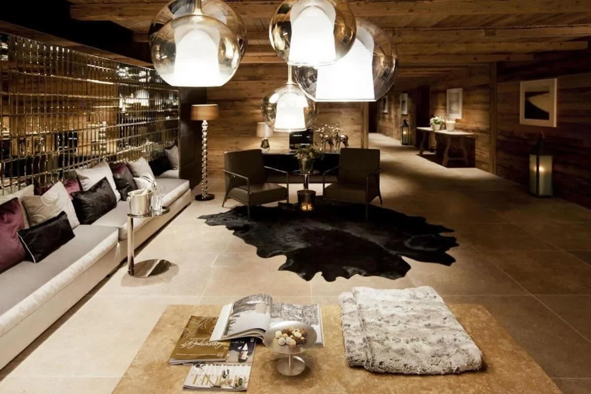 Un chalet luxueux avec un fabuleux spa et des équipements surplombant Oberlech, photo 5