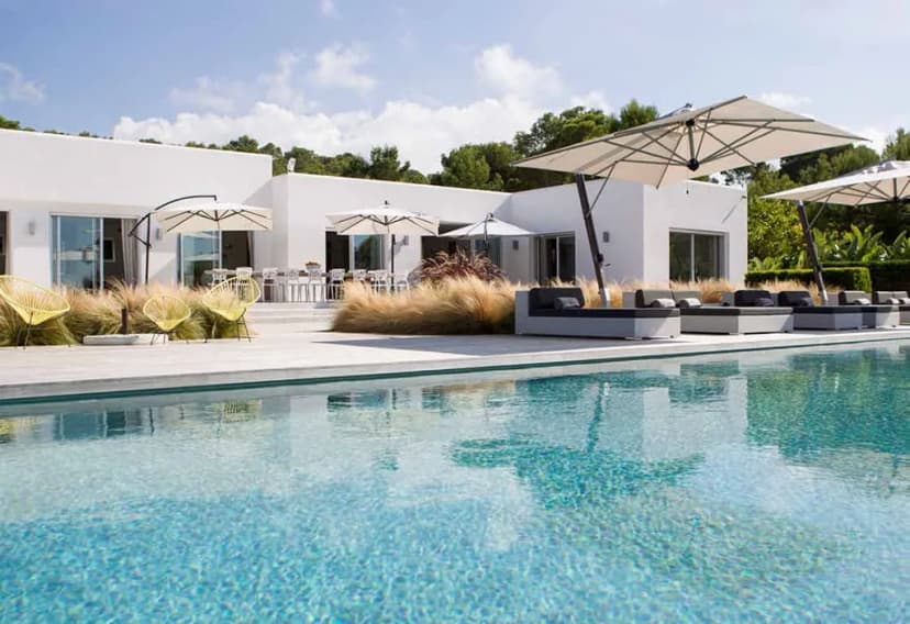 Utterly gorgeous Ibizan holiday home in glorious west-coast location.