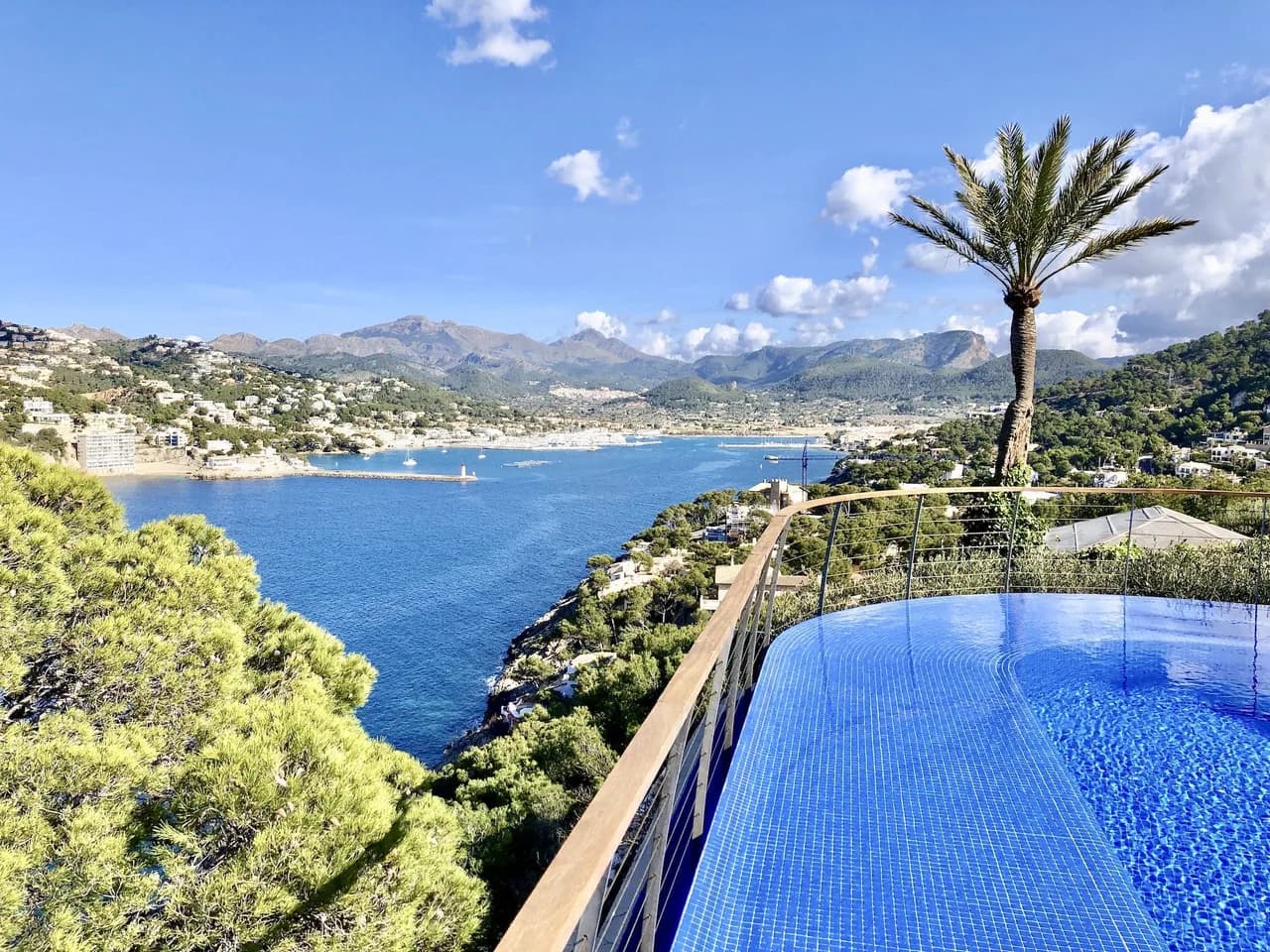 Espectacular Villa de 6 Habitaciones con Vista al Mar en una Ubicación Prestigiosa - A Pocos Minutos de Port Andratx, foto 3
