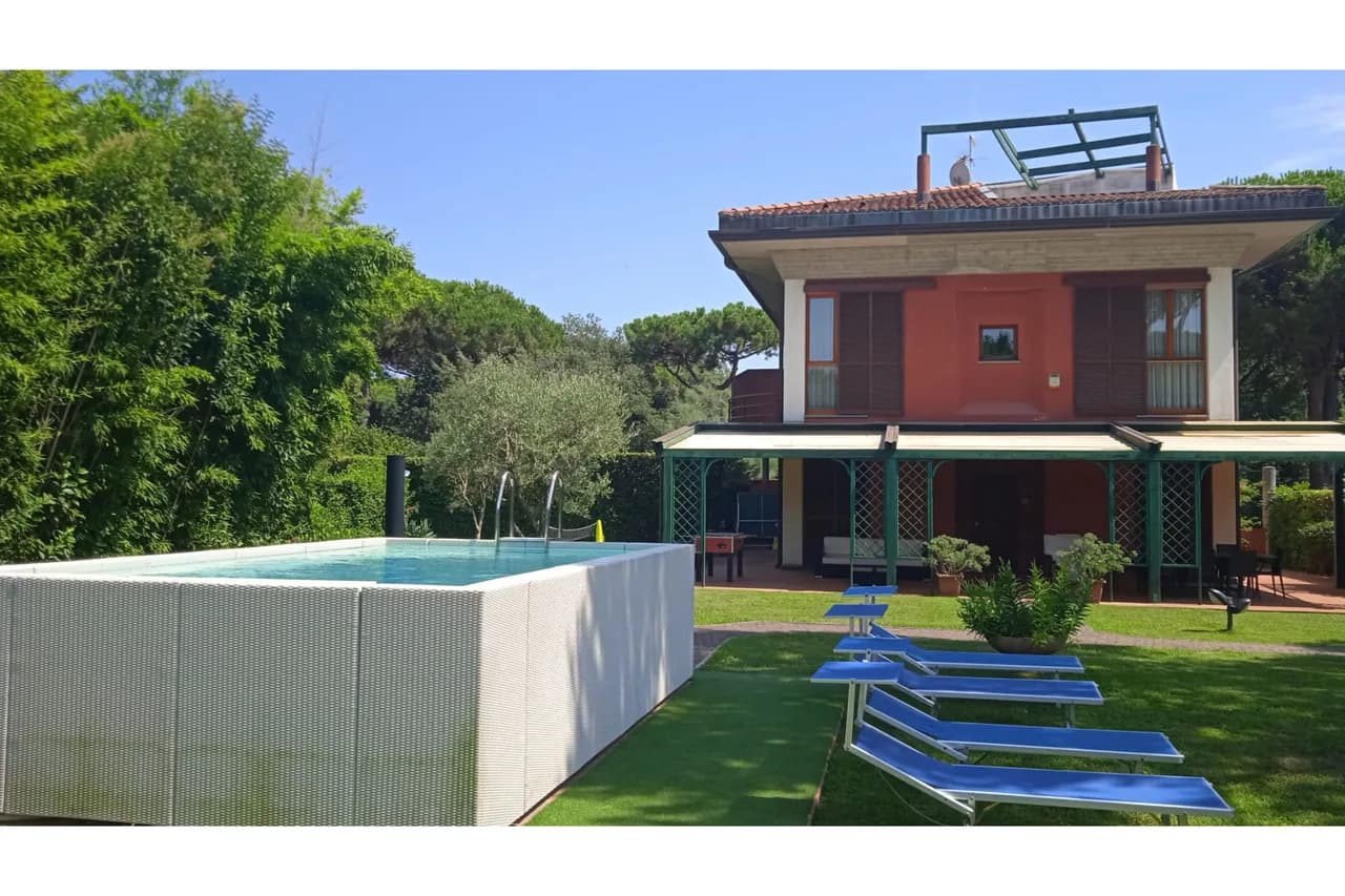 Gut ausgestattete moderne Villa mit großem Garten, Foto 5