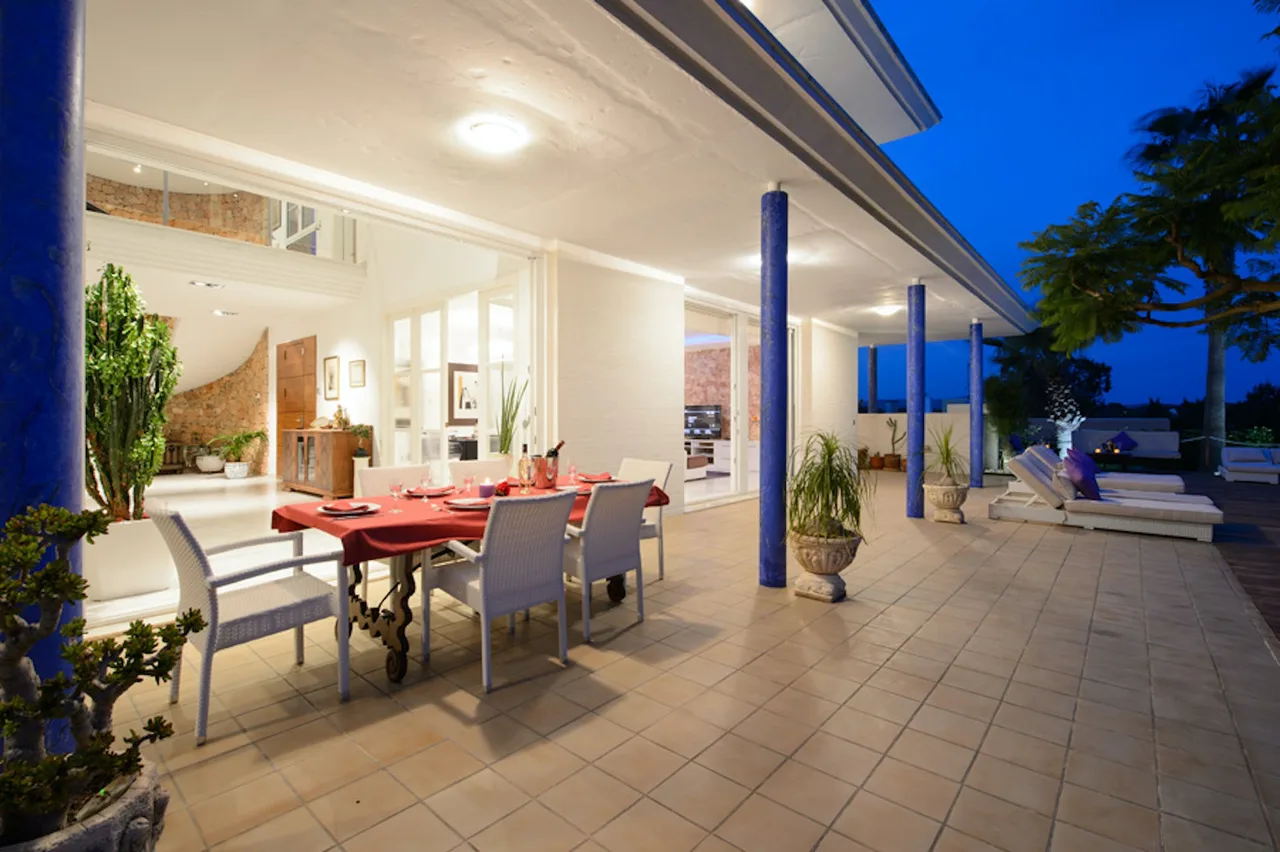 Villa Bien Equipada en la Gloriosa Costa Oeste de Ibiza, Cerca de San Antonio, foto 3