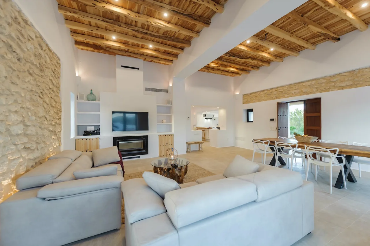 Encantadora Propiedad de 3 Habitaciones Recientemente Reformada en el Área de San Rafael, foto 2