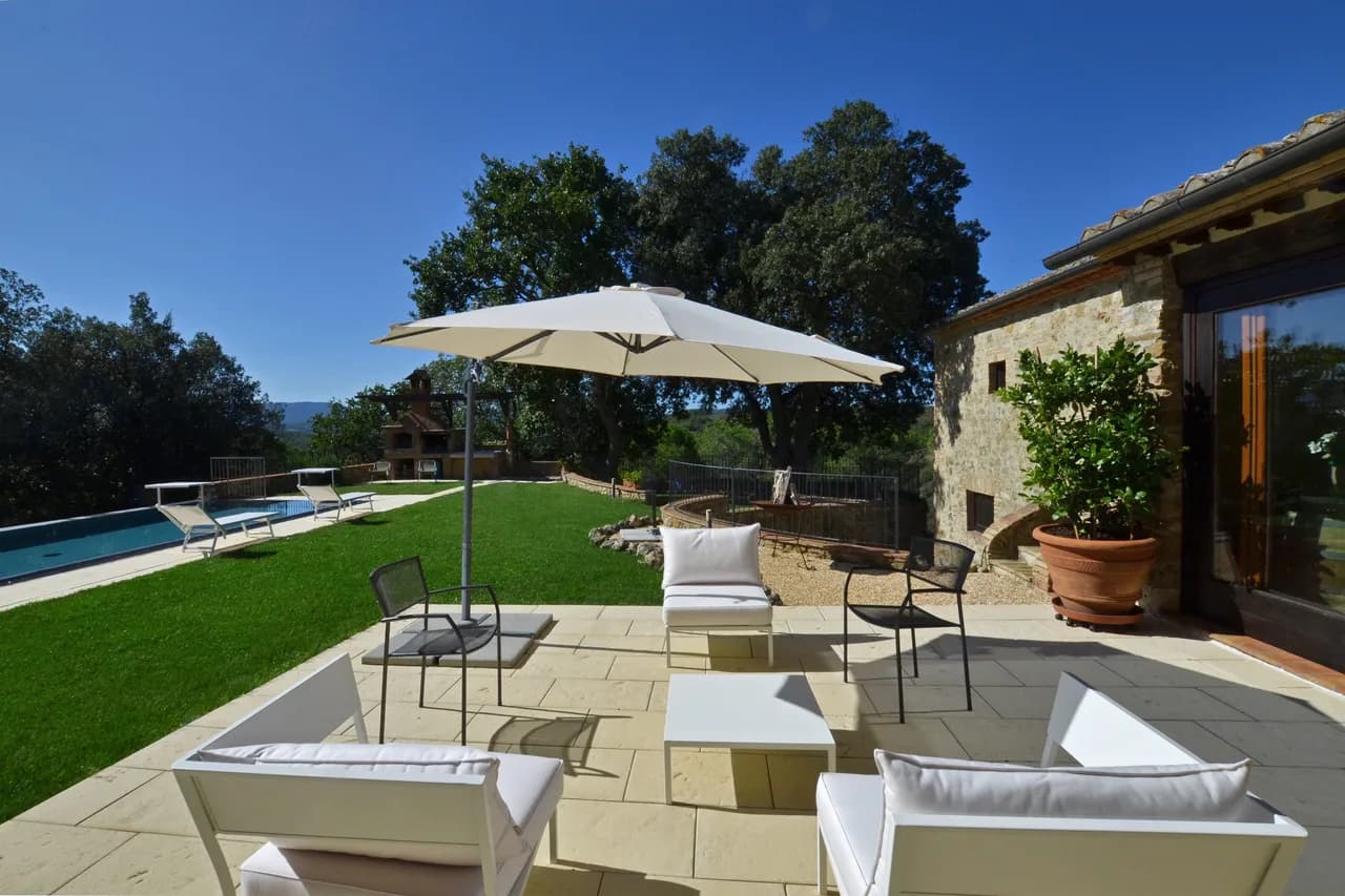 Rolling Hills Villa with Panoramic View photo 5
