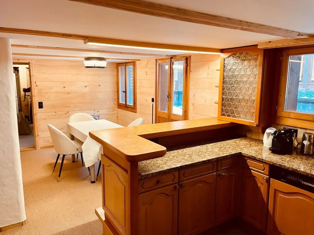Charming apt PROMENADE GSTAAD Palace view 160m2 photo 2