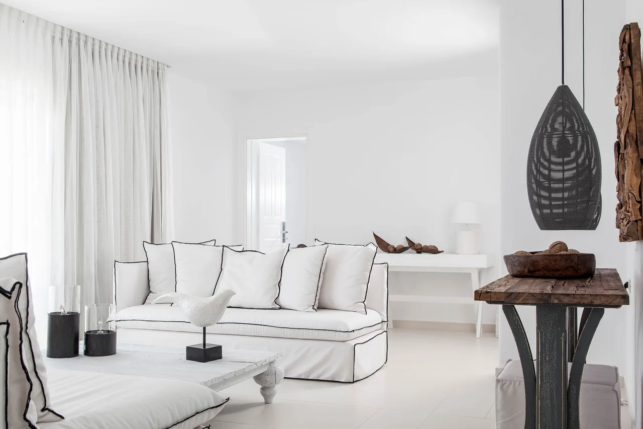 Villa Sofisticada con Piscina Privada y Diseño Contemporáneo, foto 3
