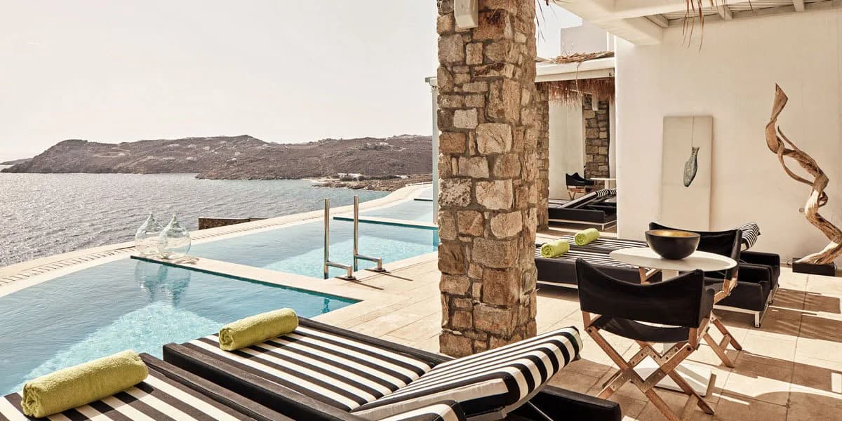 REMARKABLE VILLA WITH SPACIOUS TERRACE AND PRIVATE POOL photo 5