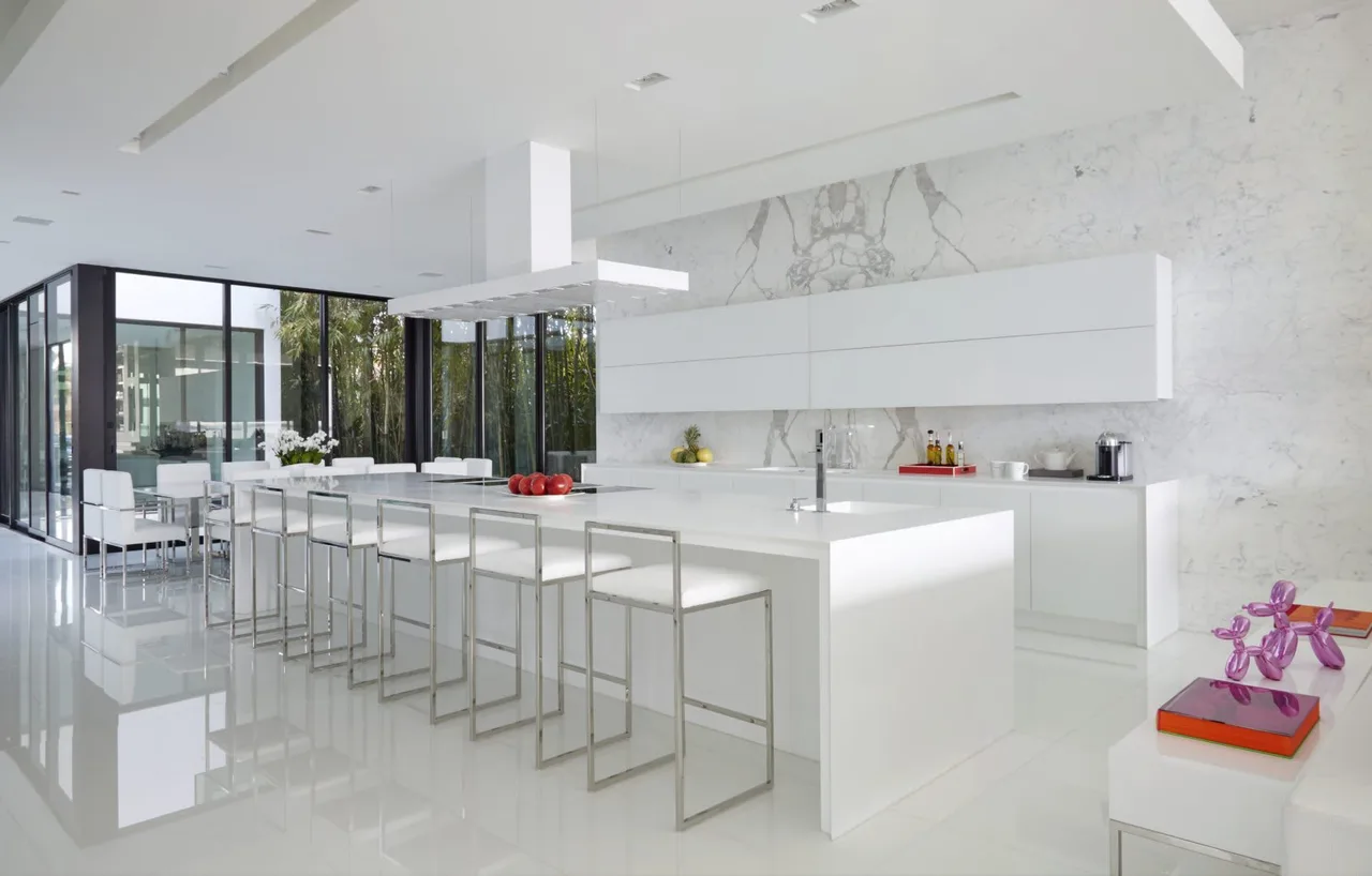 Villa Luxueuse avec Intérieurs de Classe Mondiale et Piscine à Débordement, photo 3