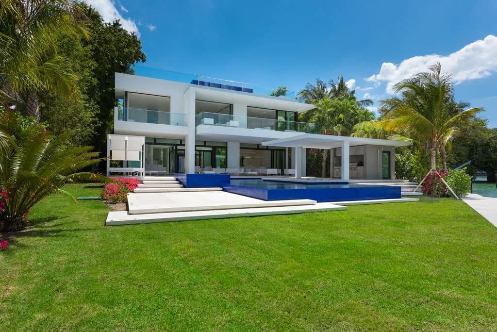 Villa Luxueuse avec Intérieurs de Classe Mondiale et Piscine à Débordement, photo 5