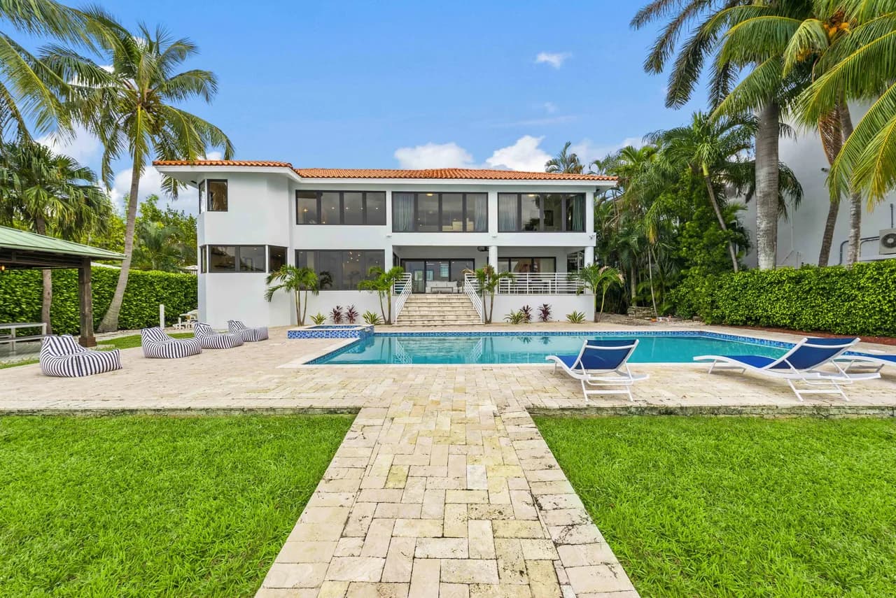 Impresionante Villa en Miami con Vistas al Agua, foto 5