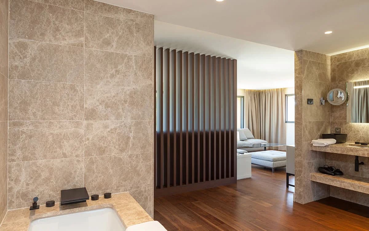 VILLA DE LUJO DE ESTILO CONTEMPORÁNEO EN CANNES, foto 2