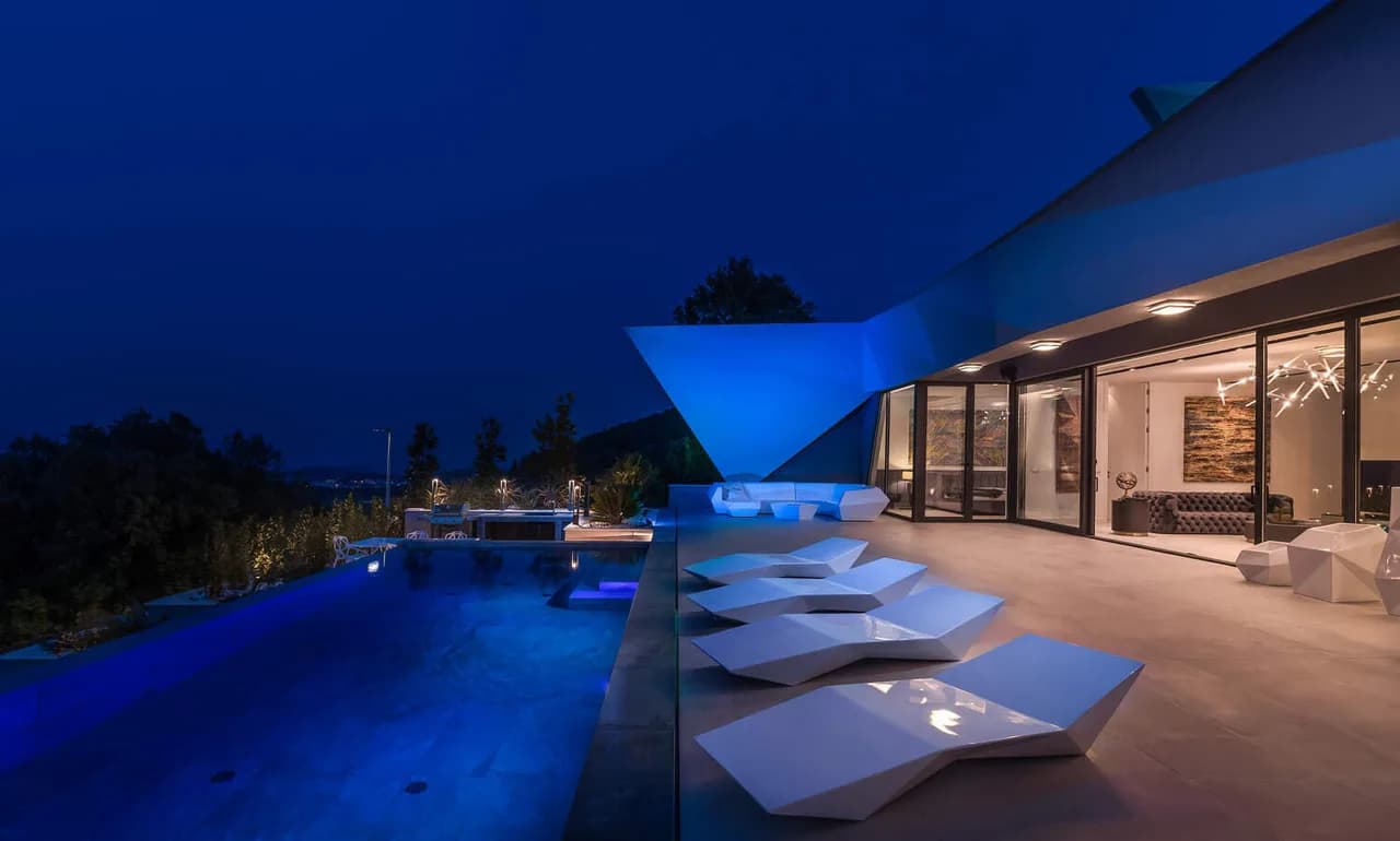 Incroyable Villa Moderne avec Vue sur la Mer, photo 5