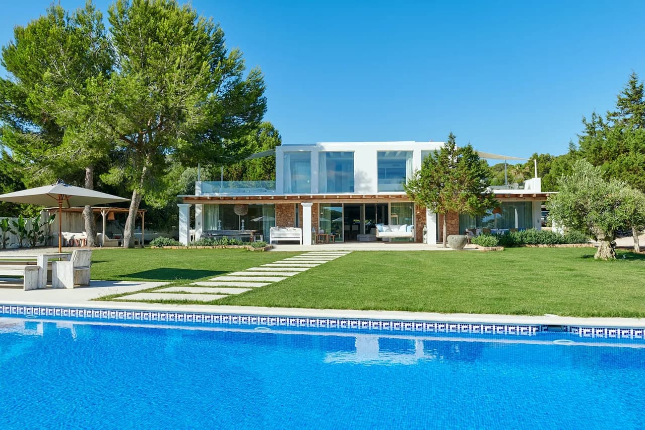 VILLA HERMOSAMENTE DISEÑADA CERCA DE LA PLAYA, foto 2