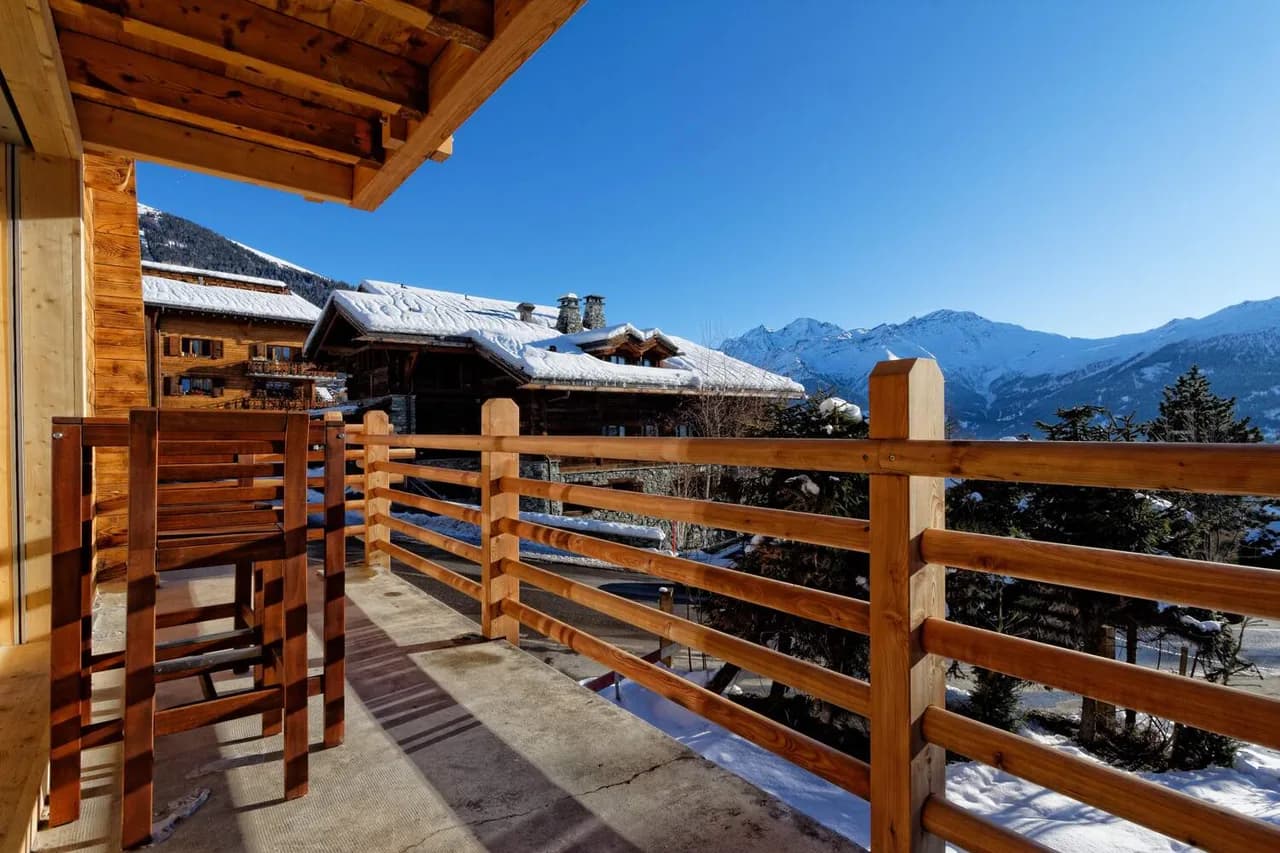 CHALET ÉBLOUISSANT AVEC SAUNA ET JACUZZI, photo 4