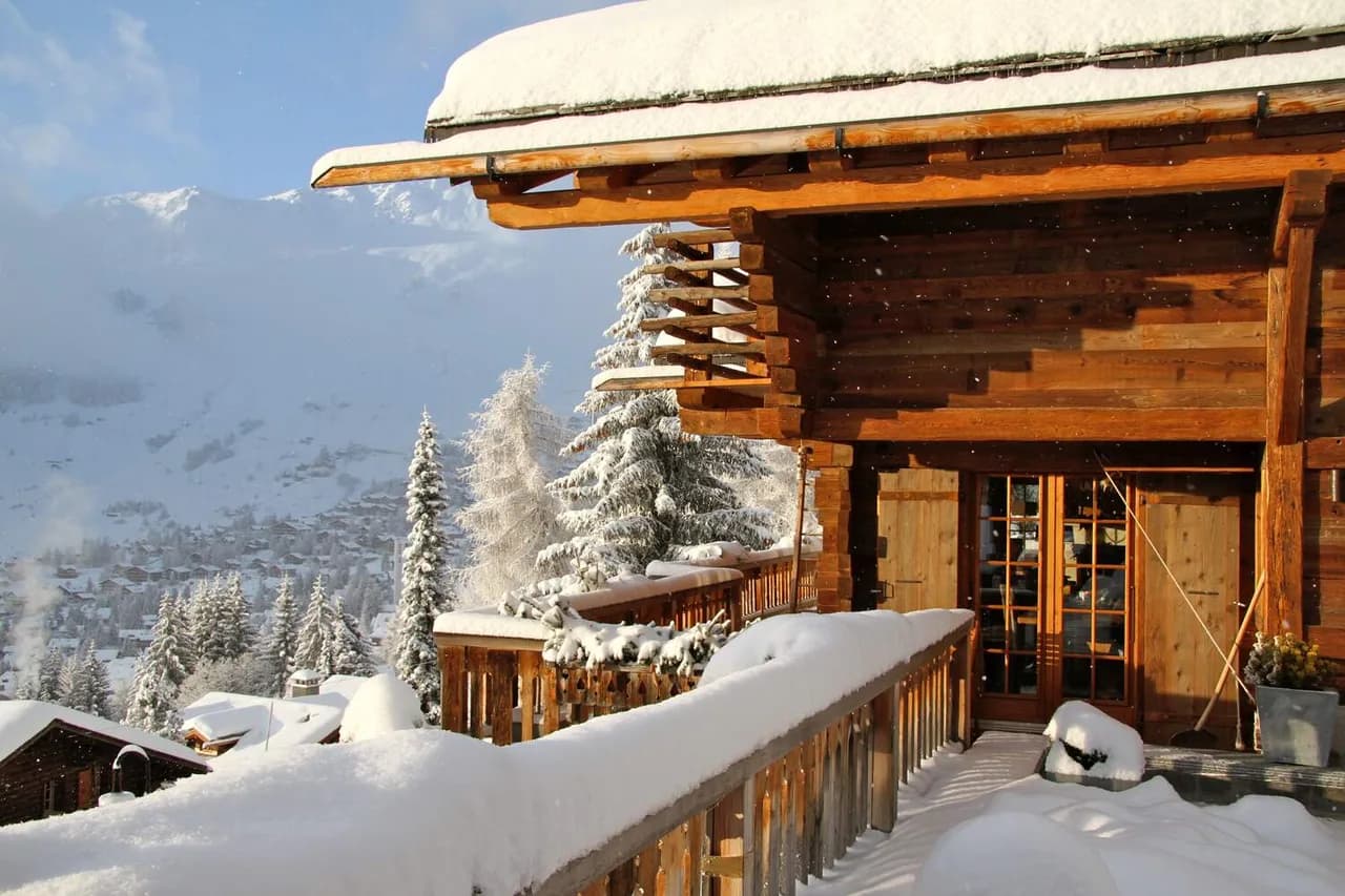 CHALET DE MADERA TRADICIONAL CON JACUZZI EXTERIOR Y SALA DE MEDITACIÓN, foto 4