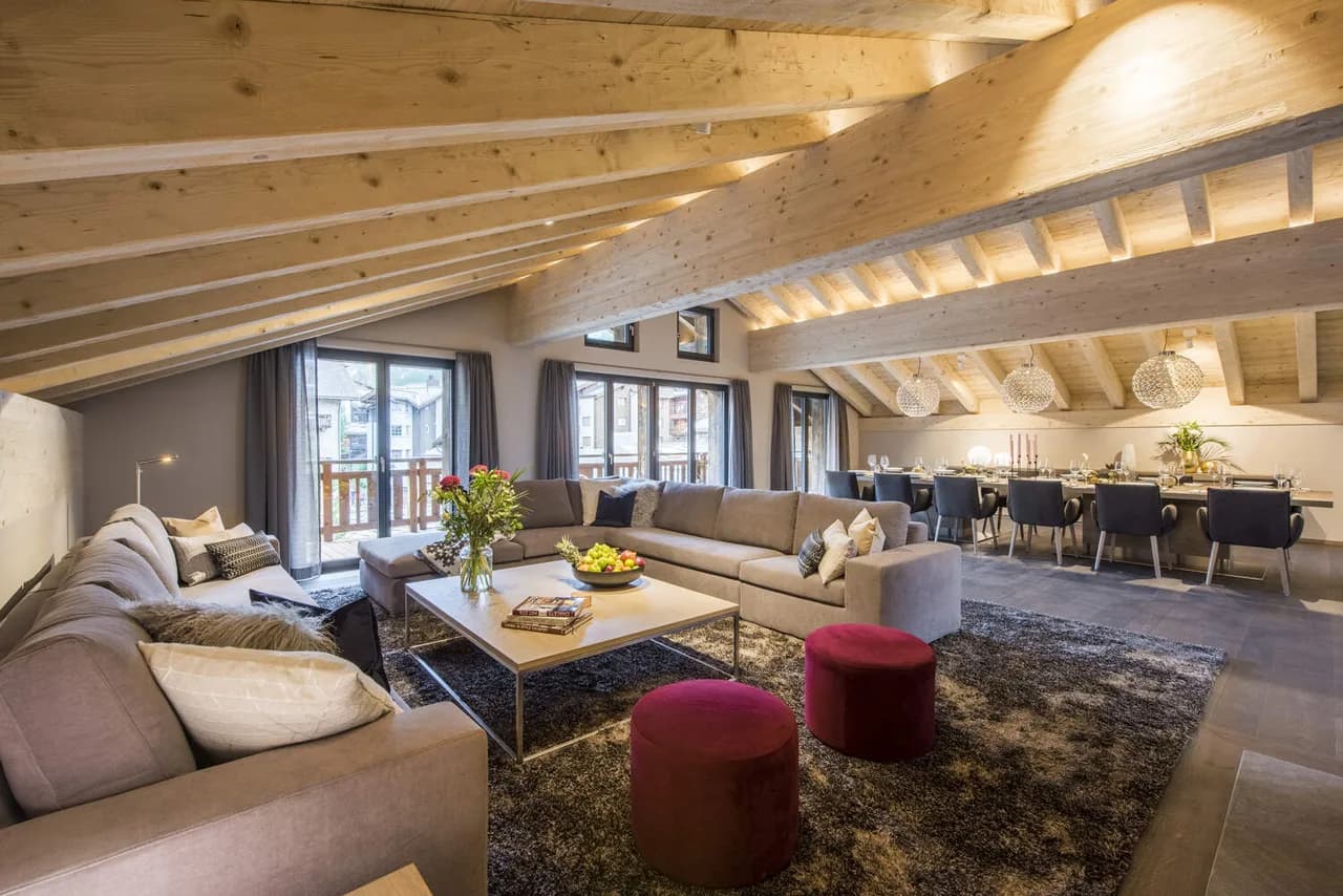 MODERNES HOLZCHALET MIT JACUZZI, SAUNA UND MASSAGERAUM, Foto 5