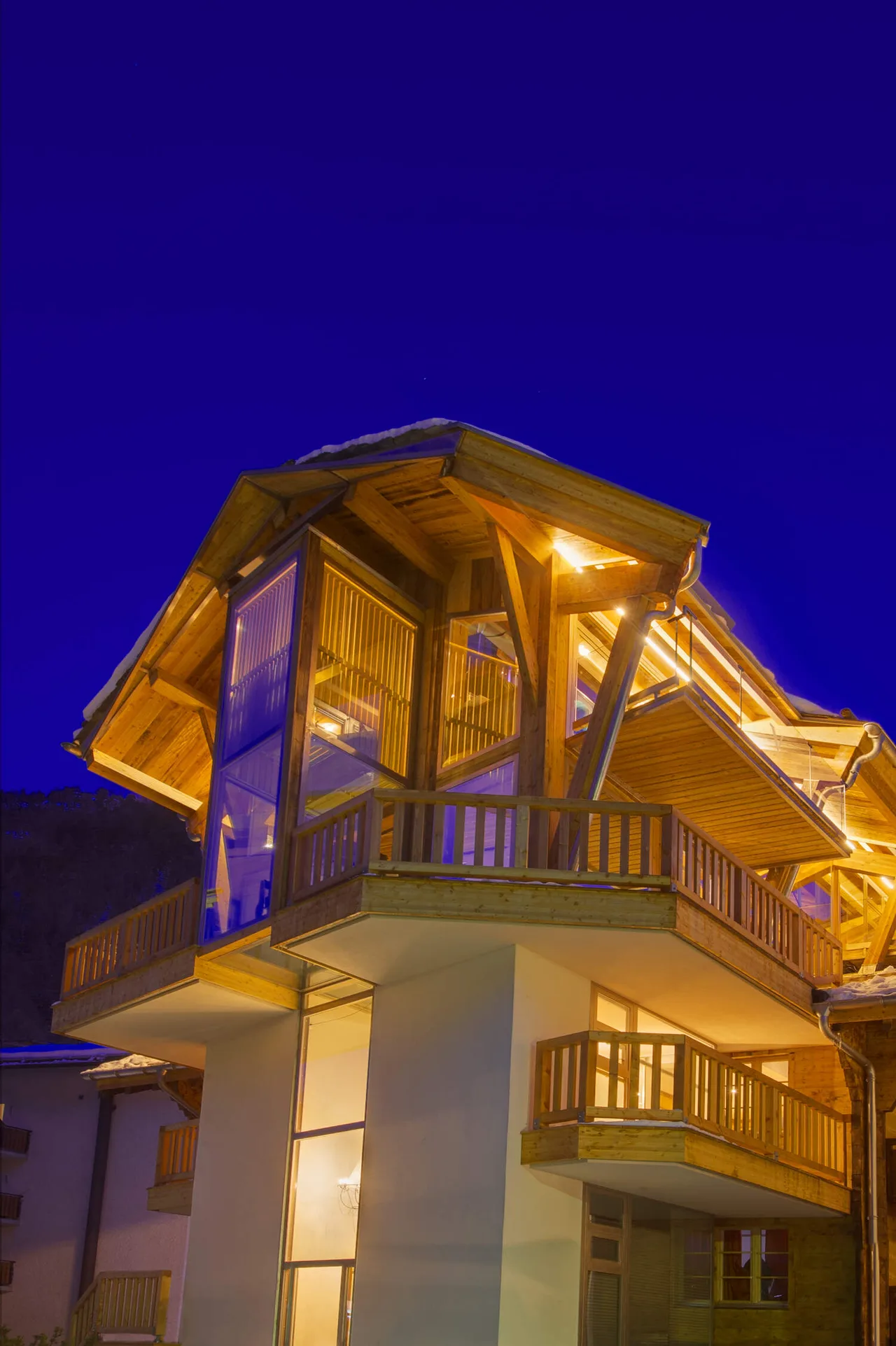 PREMIUM ALPINE CHALET MIT SAUNA UND JACUZZI, Foto 3