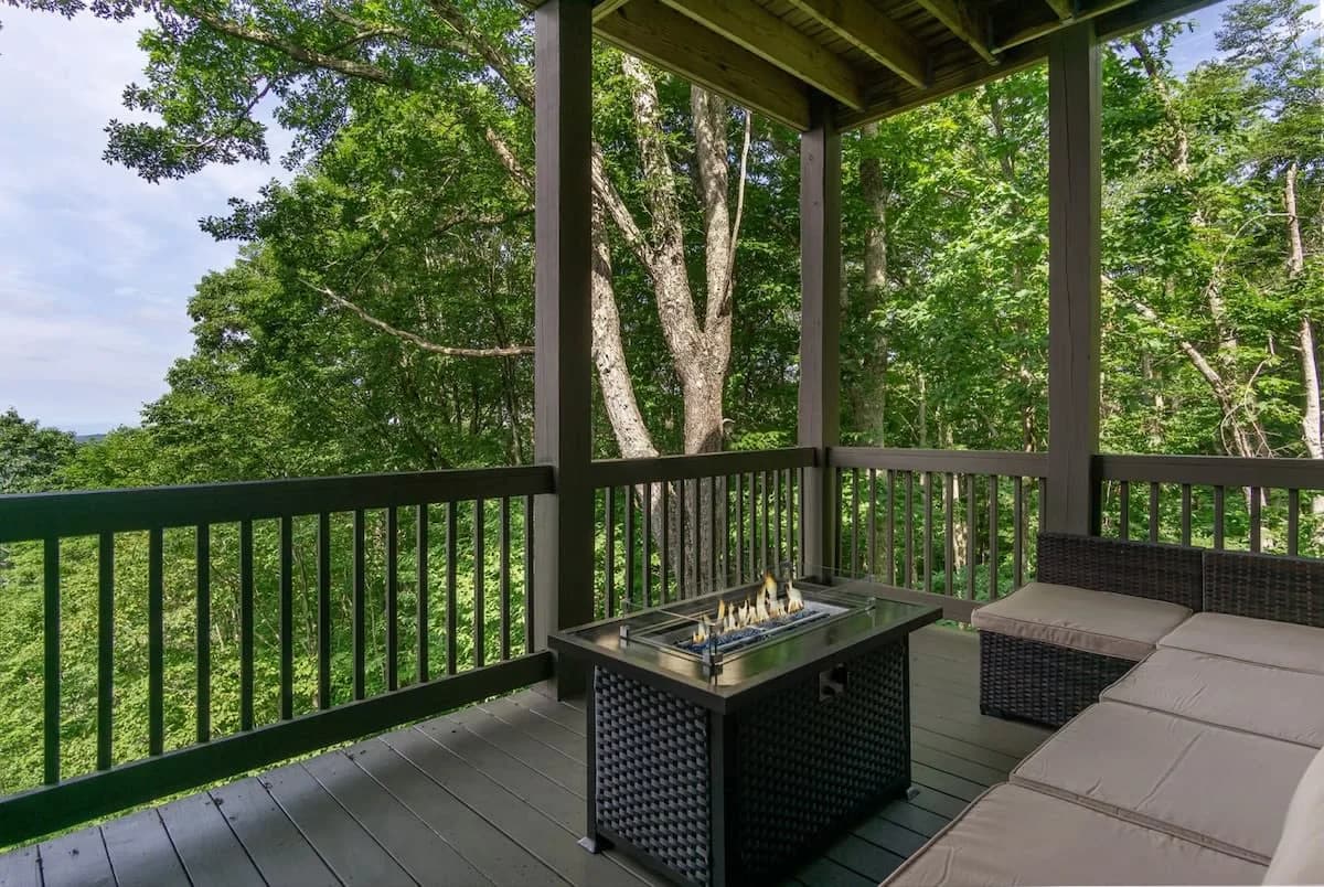 Golf Course View Villa in Weaverville, North Carolina, foto 5