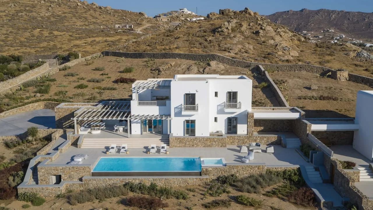 Exclusive Luxury Living Near Kalafatis Beach photo 3