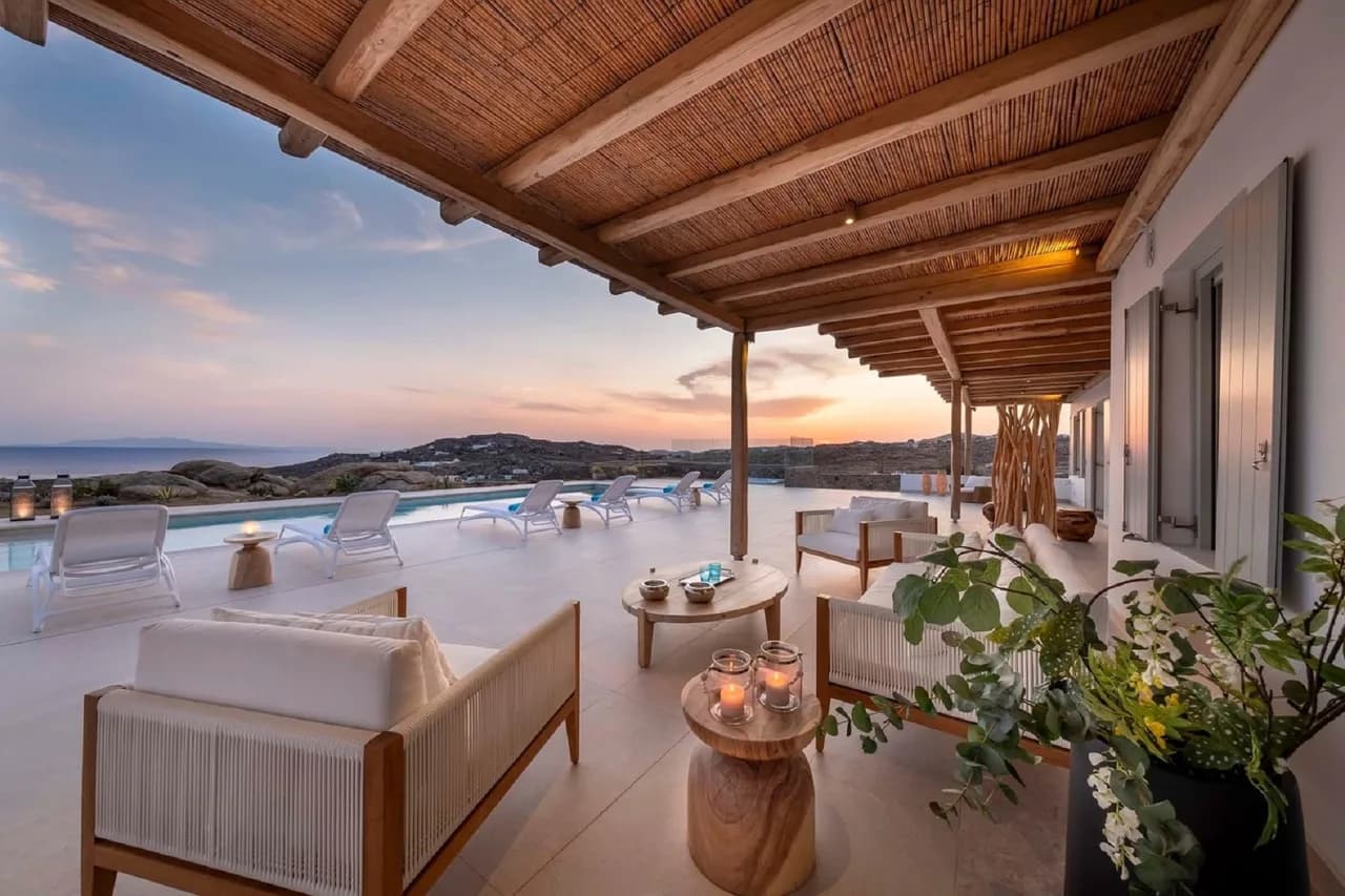 Gorgeous Mykonos Village With Exclusive Features For A Truly Relaxing Vacation photo 5